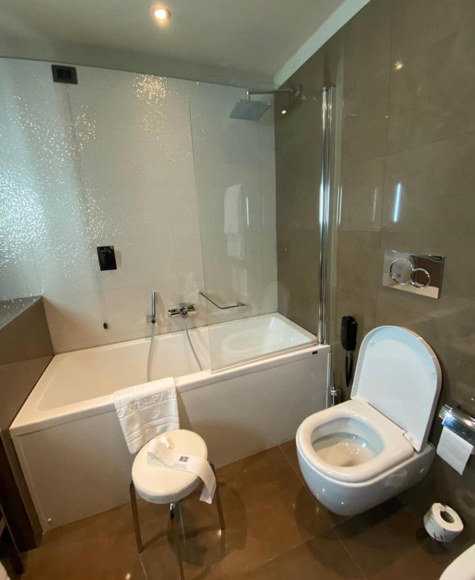Hotel Blue Terminal Mumbai Kültér fotó