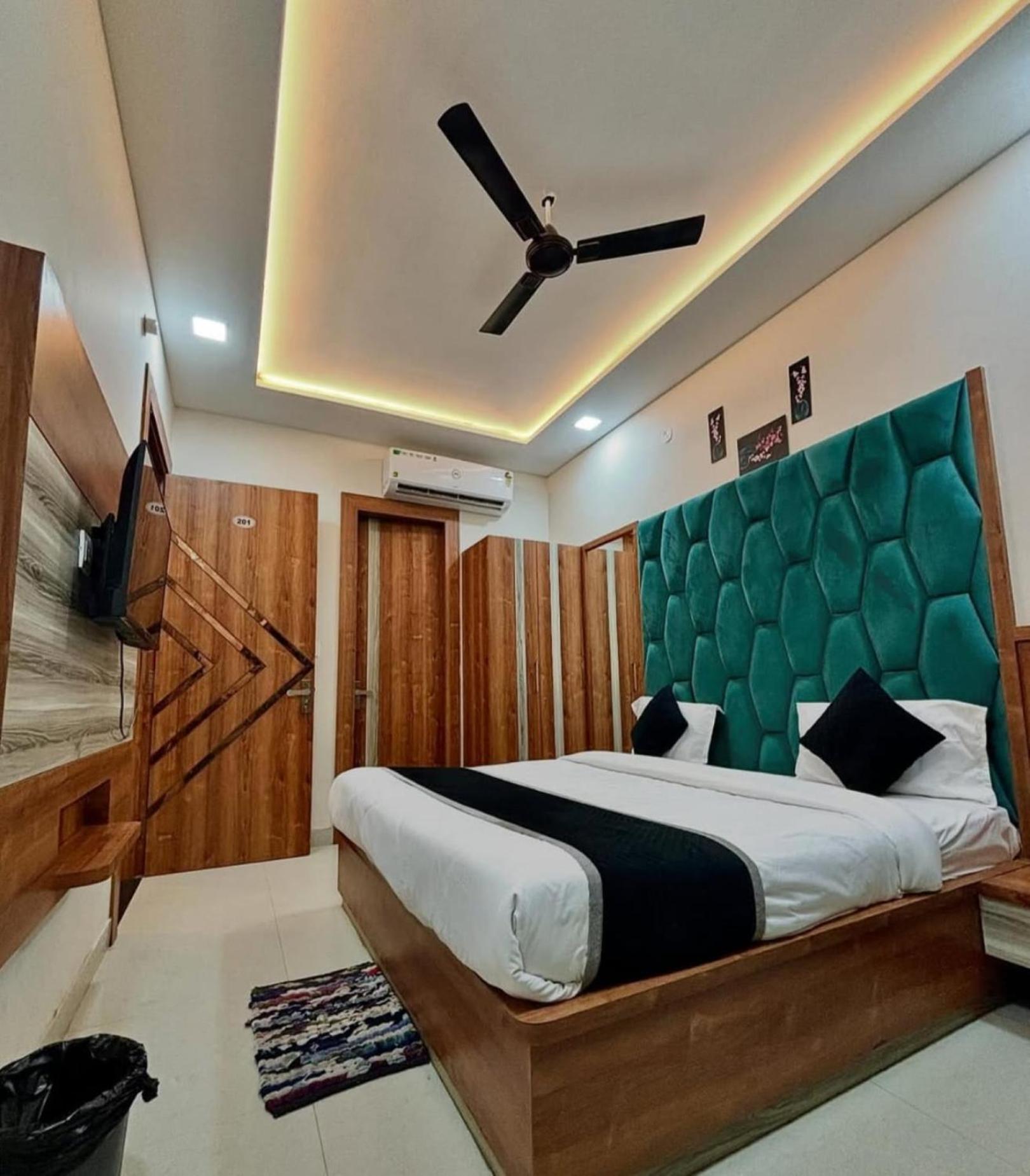 Hotel Blue Terminal Mumbai Kültér fotó